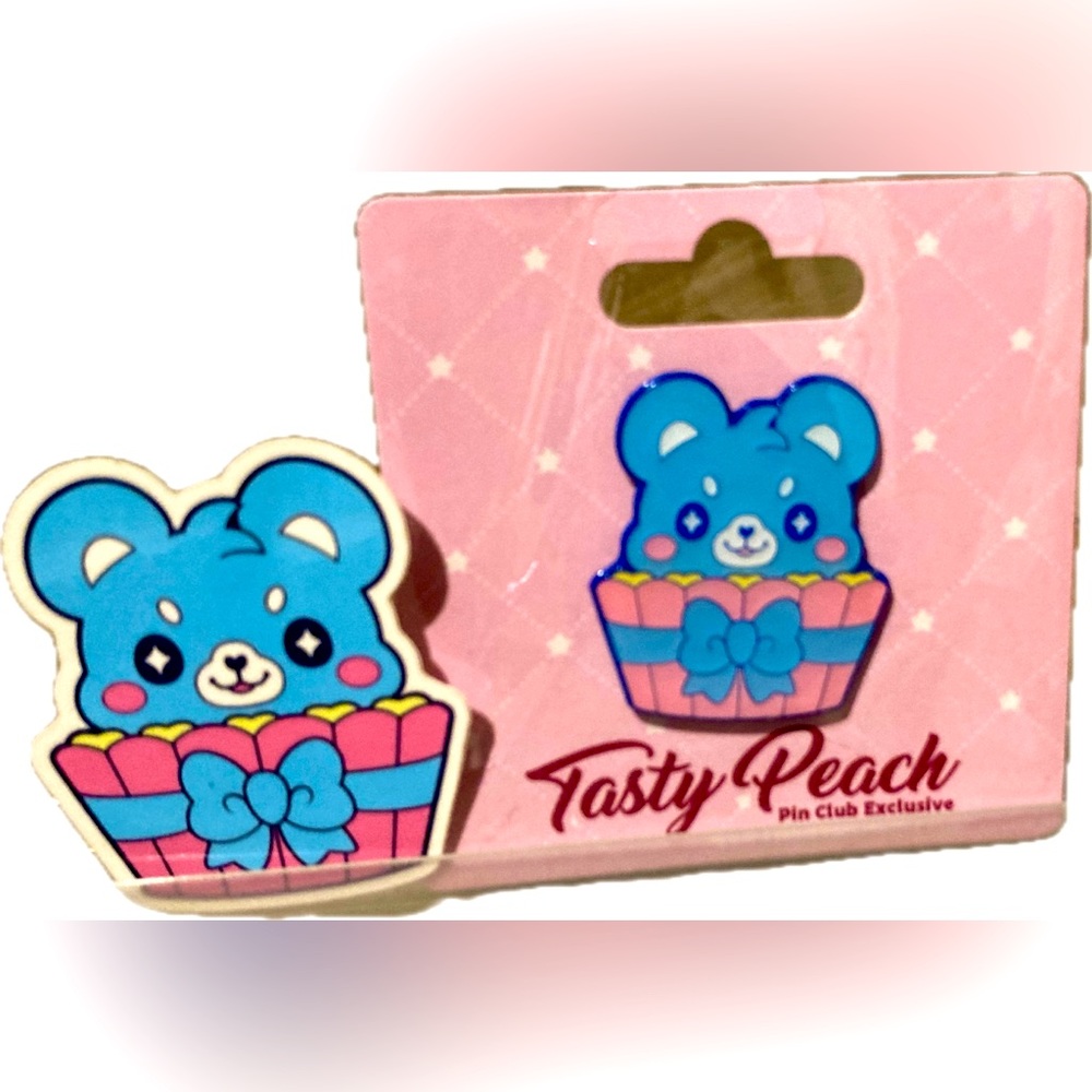 Tasty Peach Pin Club Exclusive : February 2024